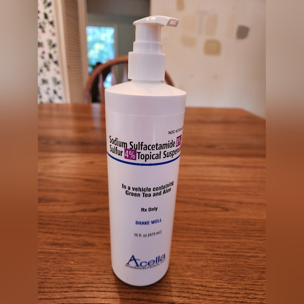 NWT Acella Pharmeceuticals Face Wash